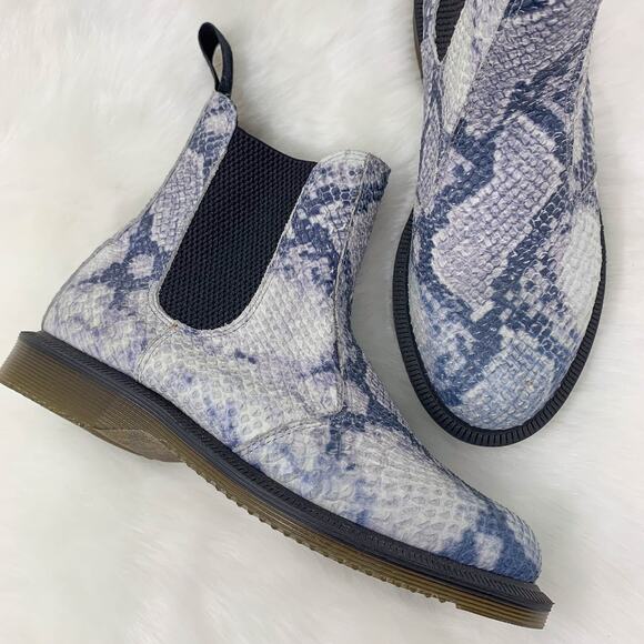 NWOT DR. MARTENS Flora Asciano Chelsea Boot faux snakeskin leather gray white - Picture 13 of 13